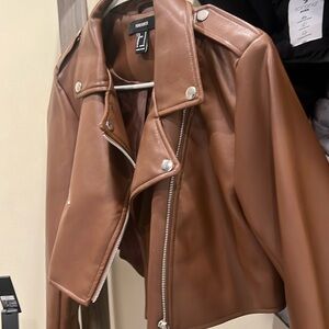 Brown cropped womens medium leather jacket forever 21